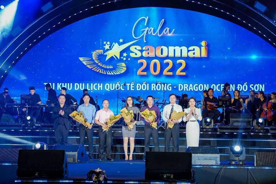 Gần 3.000 người "đổ" về KDL Quốc tế Đồi Rồng trong đêm Gala Sao Mai 2022